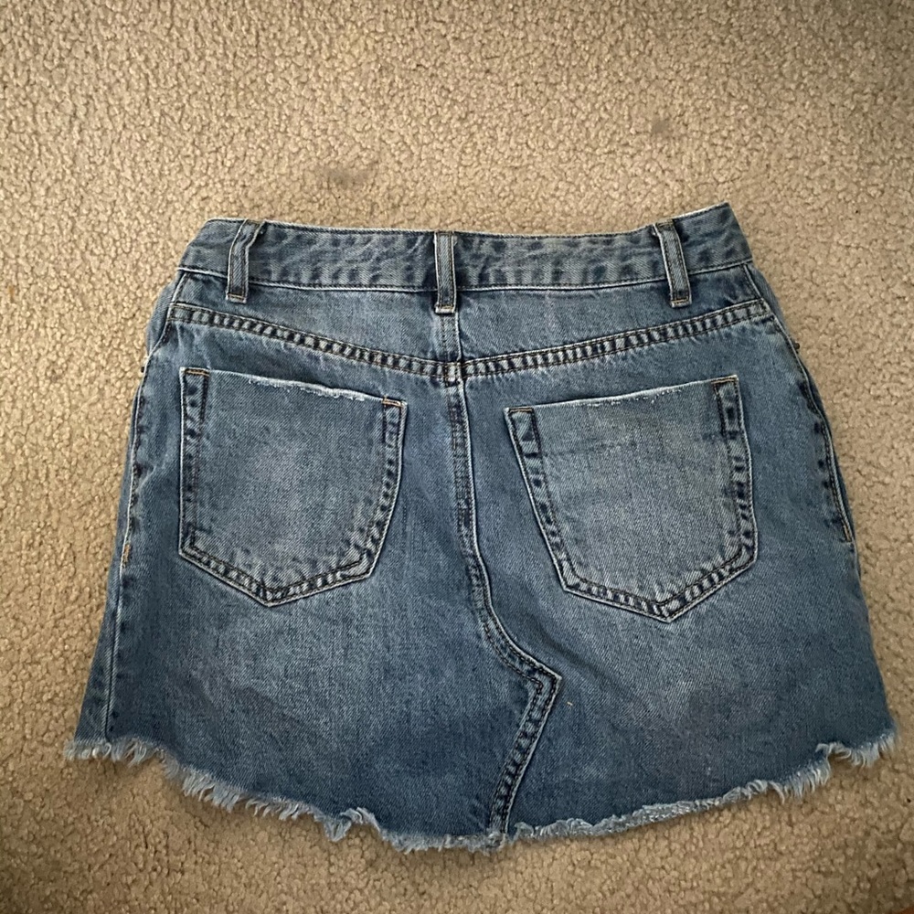 Jean skirt - Picture 2 of 4